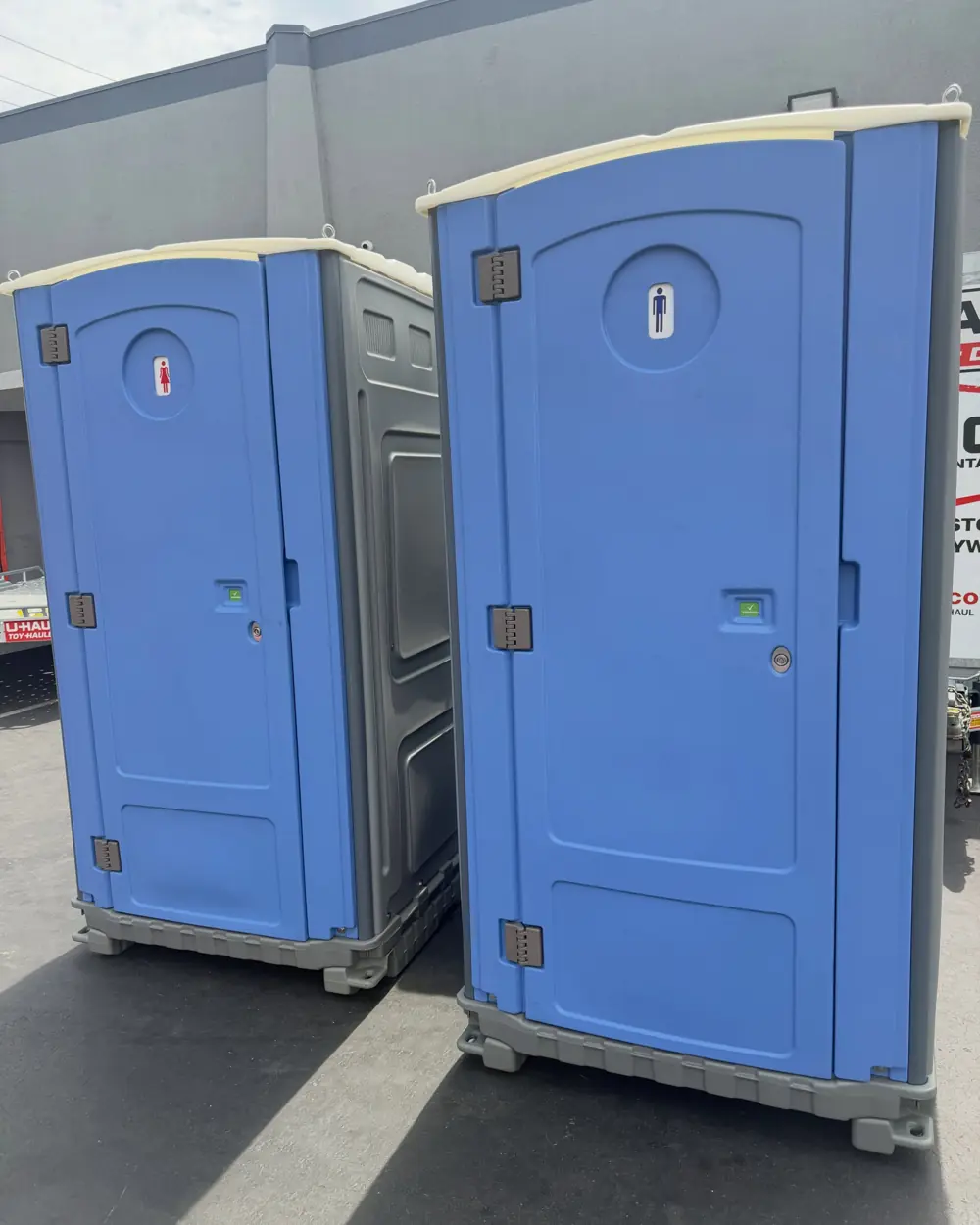 Do you need a permit for a porta potty in Lincoln?